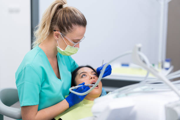 Best Weekend Emergency Dentist in Tillson, NY