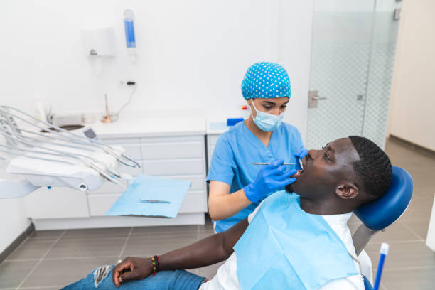 Best Emergency Tooth Extraction in Tillson, NY